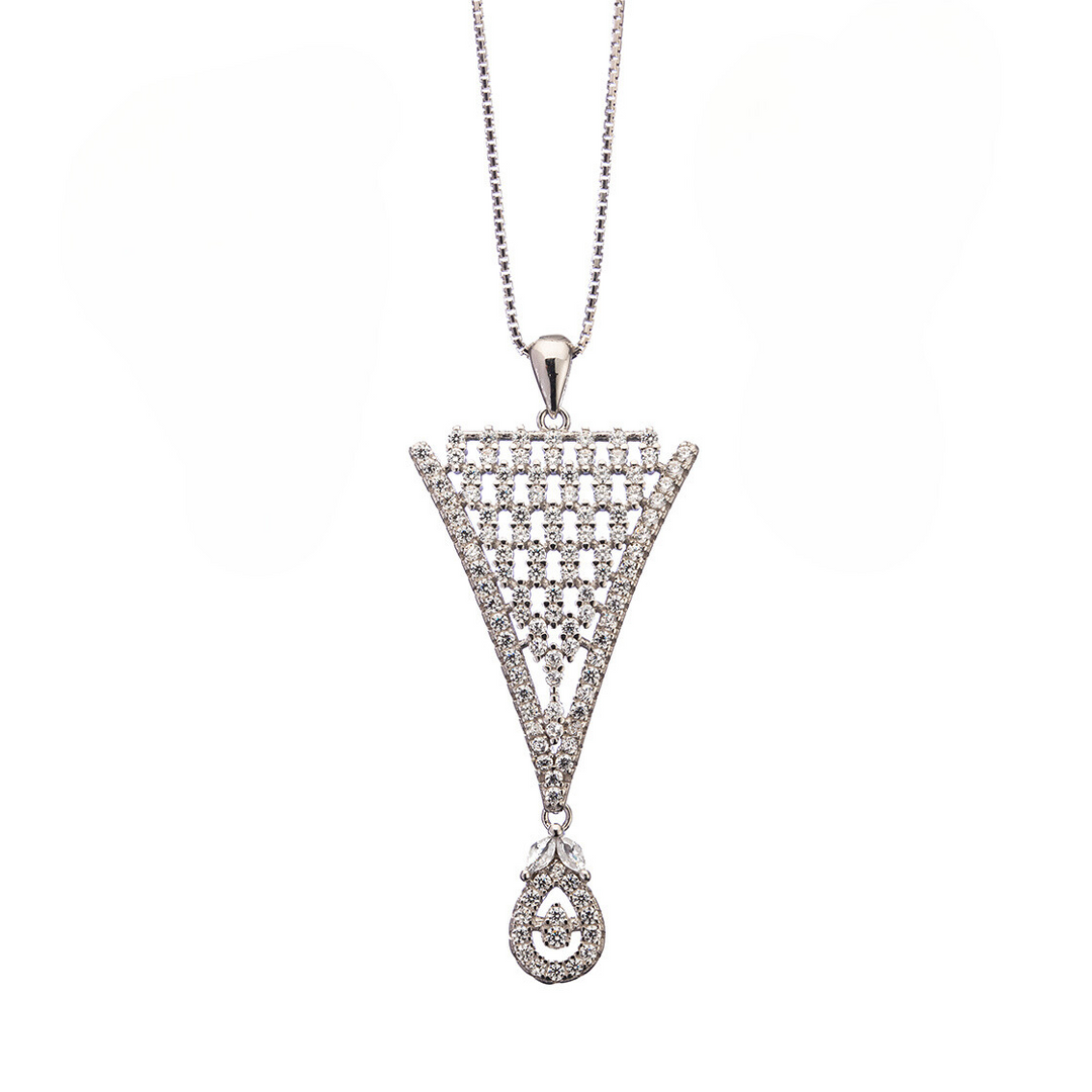 Tria Necklace