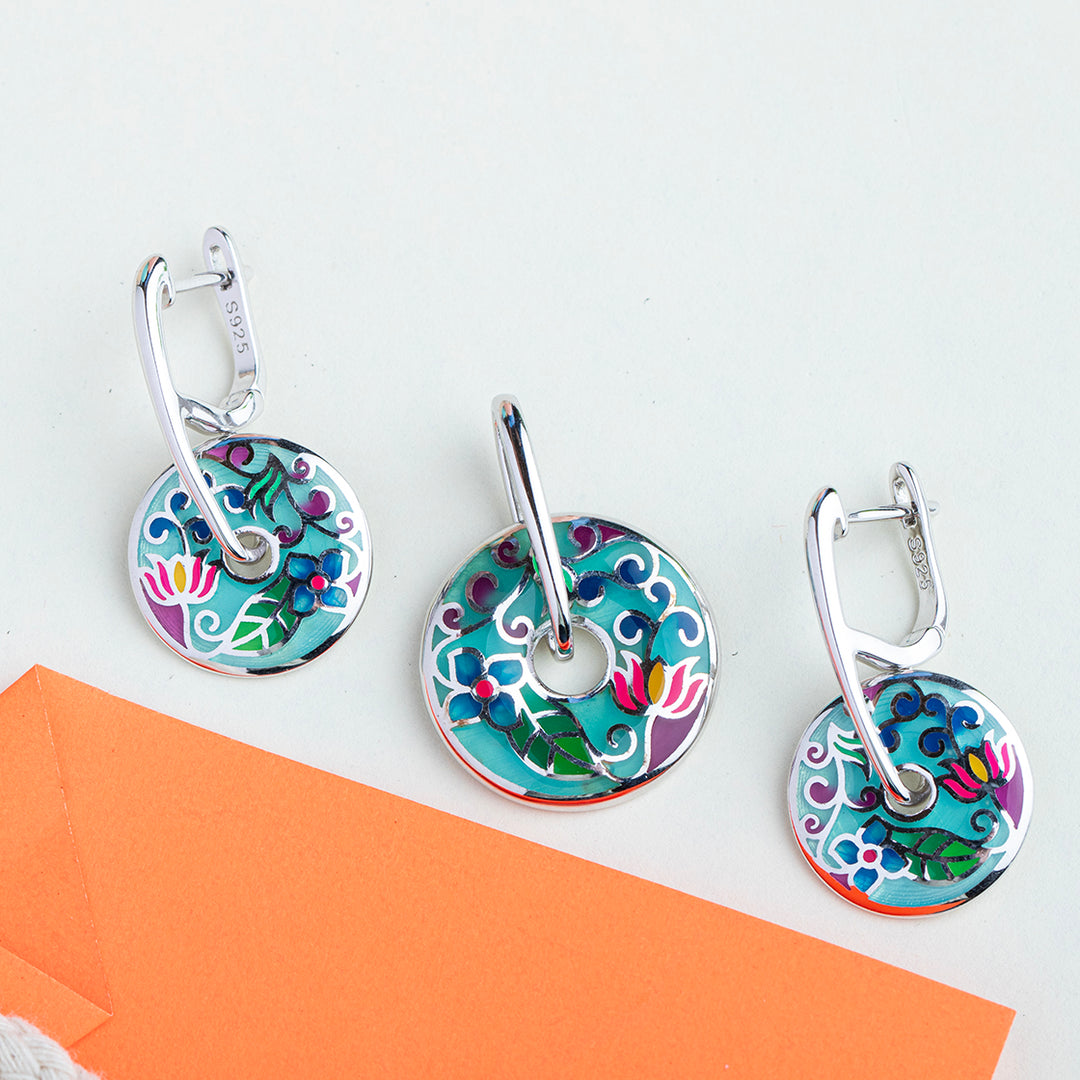 Geraldine Pendant Set