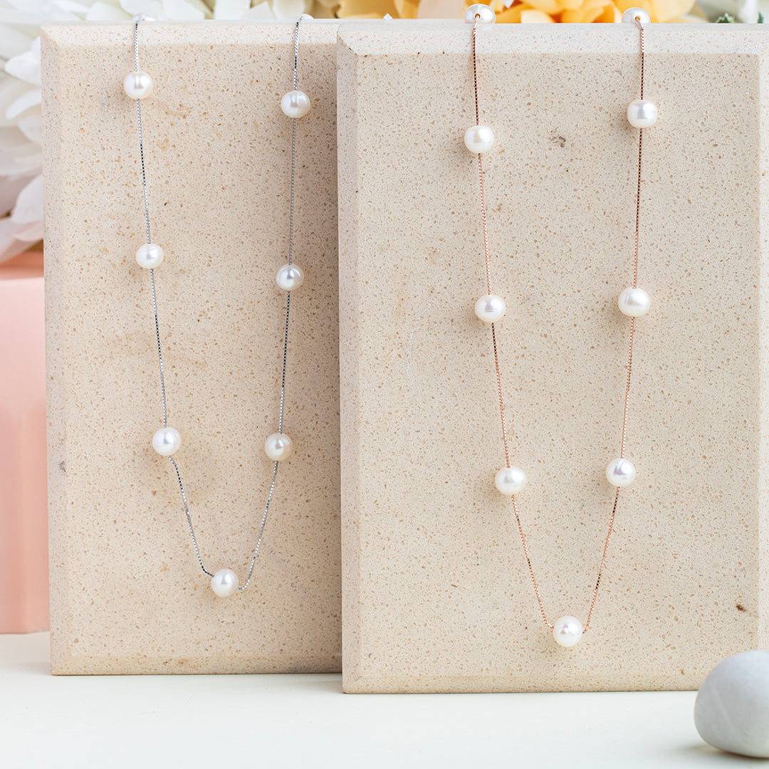 Akira Pearl Necklace