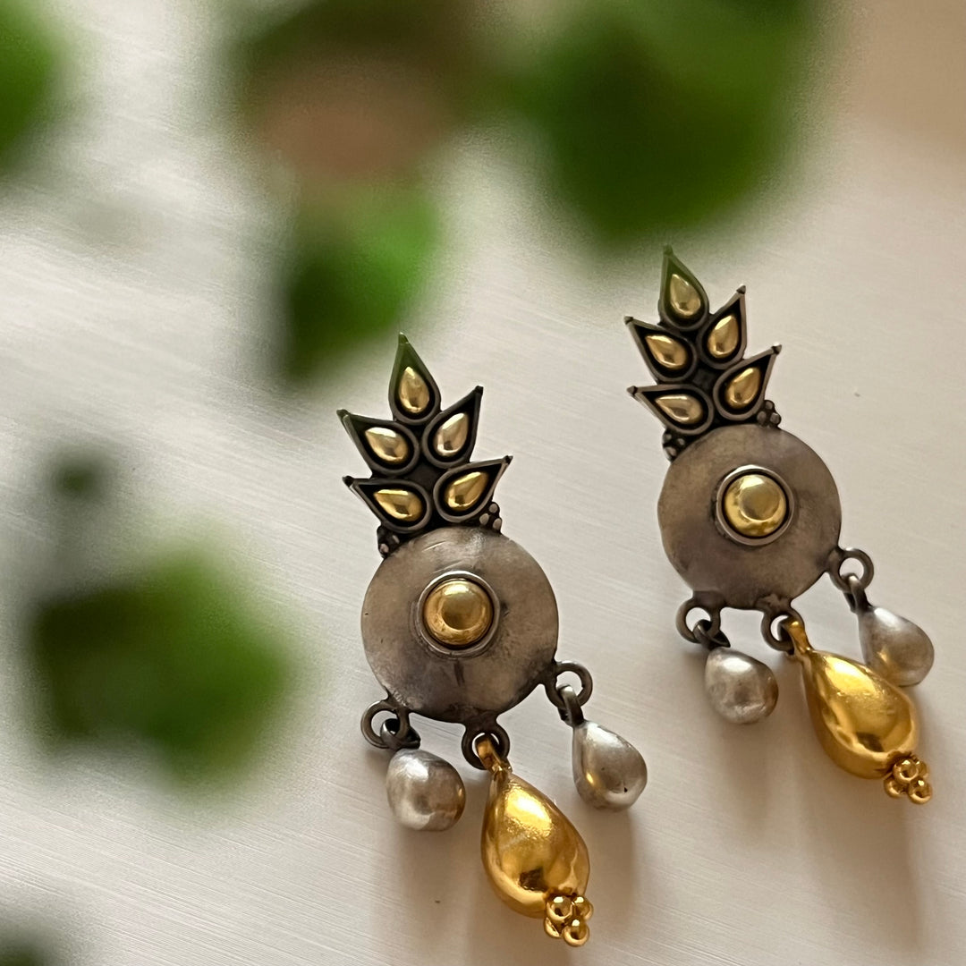 Mohe Earrings