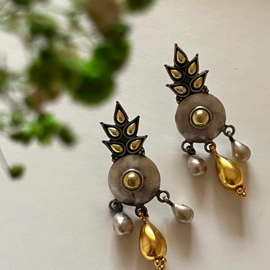 Mohe Earrings