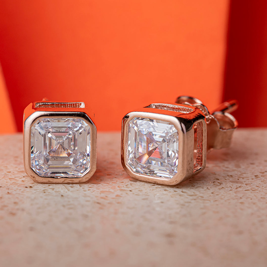 Square solitaire studs