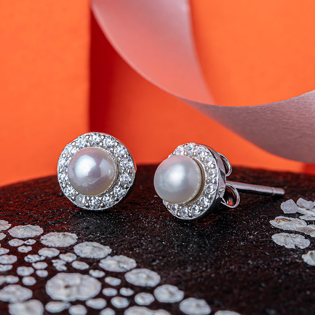 Pearl Studs